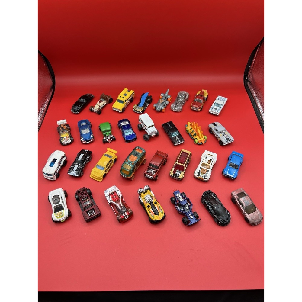 Hot wheels Lot 31 Cars